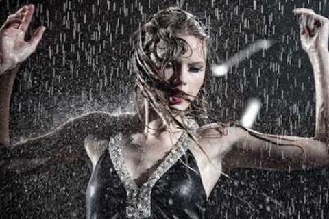 Taylor Swift - Should've Said No (Live From the Fearless Tour)