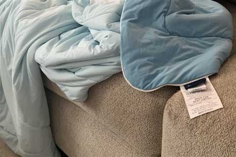 I'm a hot sleeper that's in love with the Rest Evercool cooling comforter