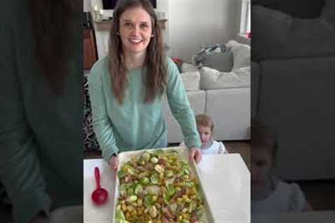 Dinner on just one pan!! #cookingchannel #sheetpandinner #easyrecipe #juliapacheco # #dinnerideas