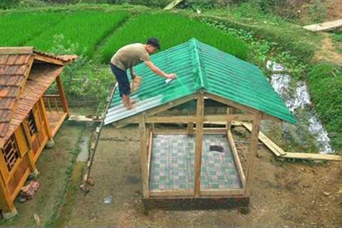 I finished the beautiful blue bathroom roof - Wet rice garden, pigs are about to give birth