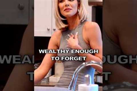 Wealthy enough to forget 🤔🤑 Khloé Kardashian #thekardashians
