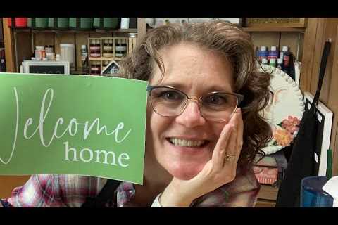LIVE CRAFT AND CHAT WITH MONARCH MOM DIY &amp; MAGNOLIA DESIGN CO