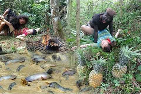 Survival skills, search for food, meet the forest people