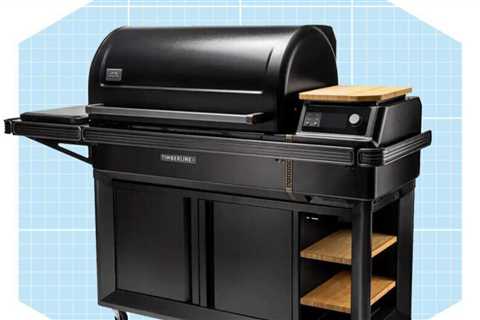 Six Best Outdoor Grills to Use in Your Backyard or Balcony