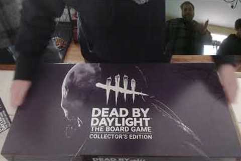 Dead By Daylight Board Game Unboxing