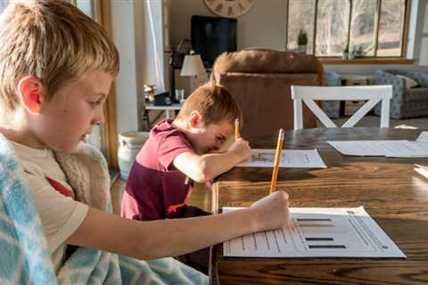 Traveling and Homeschooling: Tips to Keep Your Children Safe