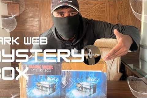 Dark Web Mystery Box @FukraInsaan @adarshuc #mbstore #memechatstore Got !! Iphone 🤑🤑 !!