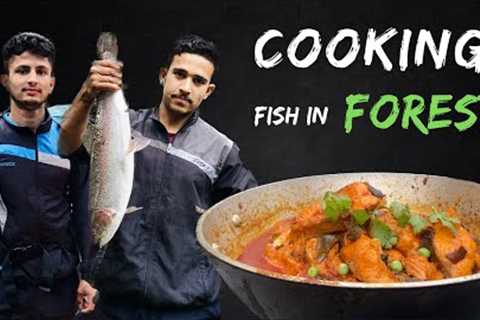 Forest Cooking: Catching and Cooking Fish for a Delicious Meal