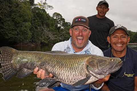 Fishing Lost Rivers for PREHISTORIC WOLF FISH! {Catch Clean Cook} Rewa Eco Lodge, Guyana