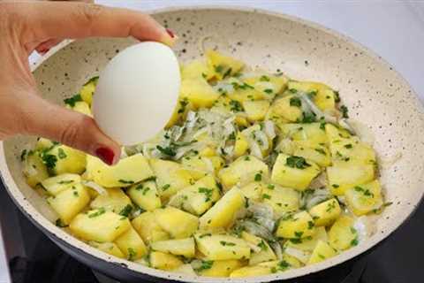 This is the tastiest potato and egg I've ever eaten! Simple and easy breakfast