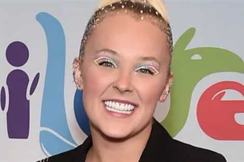 JoJo Siwa Opens Up About Sex Life, Shares Butt-Dial Horror Story