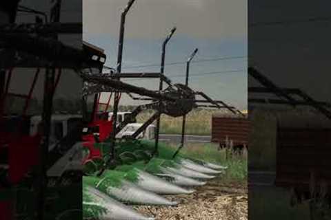 ROLL-AWAY BALES GET DANGEROUS (ROLEPLAY) FARMING SIMULATOR #gaming #games #farmingsimulator22