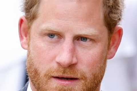 Body language experts decode Harry's reaction to the Coronation Snub