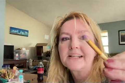 How to Take Your Eye Makeup from Daytime to Evening Touch Up