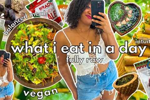 WHAT I'VE BEEN EATING LATELY | RAW VEGAN INTUITIVE &amp; BALANCED MEALS + RECIPES 🍊🍉🫐🍑🍒