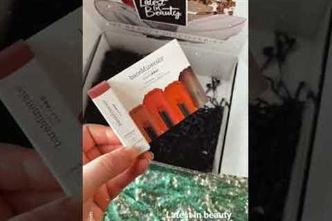 Latest in beauty November 2021 monthly beauty box unboxing!!!