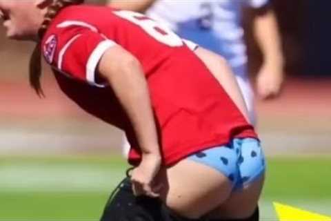 🤣🤣 Crazy Moments In Woman's 😂 Football 😂 #shorts #funny #moments