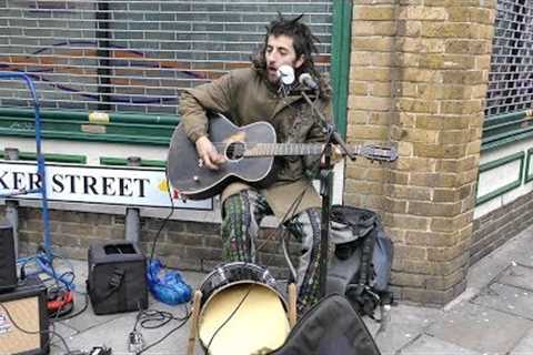 Great Street Music, Guitar and Voice, in Brick Lane, Shoreditch, London