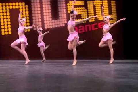 Dance Moms - Hollywood Stars (S4, E31)