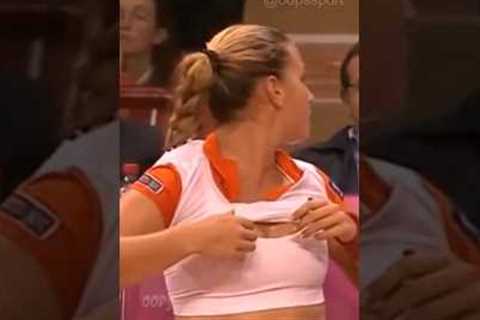 🤣🤣 CRAZIEST MOMENTS IN WOMENS SPORTS #shorts