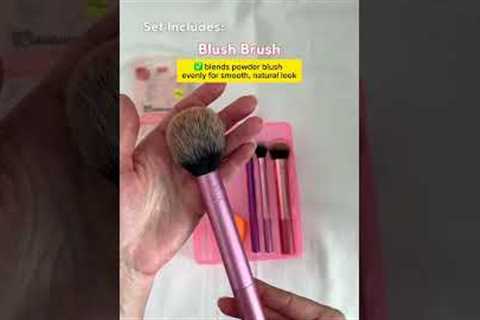 Effortlessly Flawless with This Makeup Brush Kit and Travel Sponge Blender