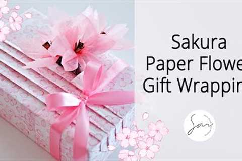 Sakura Themed Japanese Gift Wrapping Decorated with DIY Flowers #cherryblossom #wrappingpaper