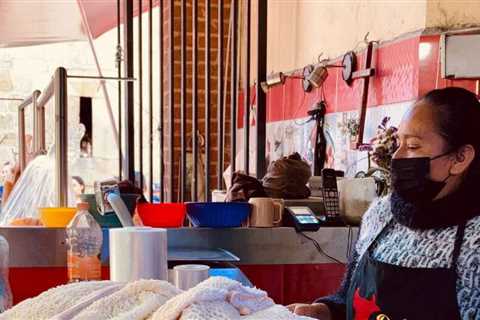 Oaxaca Food: Food Markets, Food Stands, and Traditional Cuisine