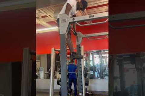 #muscleup #gym #motivation #health #workout #training #fullbodyworkout #fitness #calisthenics #fyp