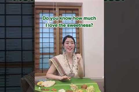 Trying every South Indian Food on Banana Leaf - SADYA