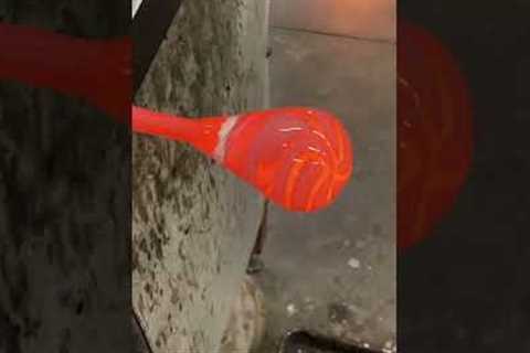 Valentine’s Special - Heart #glass #glassblowing #art #asmr #satisfying #shorts #valentinesday