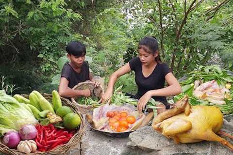 Chicken salad frying with  chili sauce for food of in forest - Survival cooking in jungle