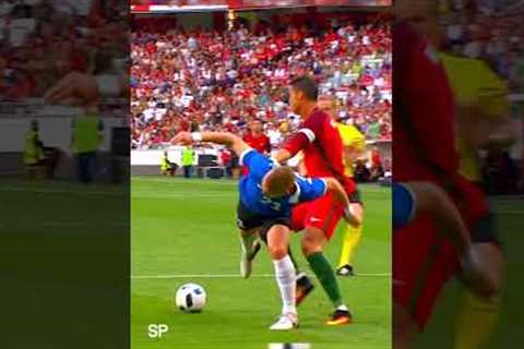 These Ronaldo Skills Should Be Illegal ⚡