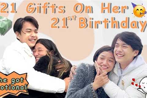 21 Gifts On @ItsmeMuskan 21st Birthday 🥳 || Precious + Emotional Moments || Abishek Gurung