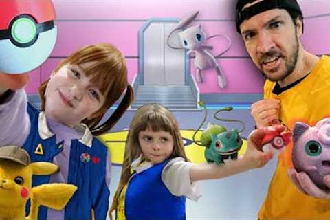 CATCHiNG POKÉMON ⚡ ADLEY and NiKO Battle for Dad's Spacestation Gym Badge at Clair's Birthday Party