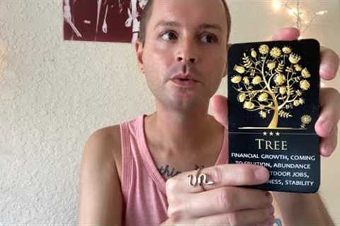 AQUARIUS 💰 FINANCIAL GROWTH! AN AMAZING AMOUNT OF IMPRESSIVE SUCCESS - Money &amp; Career (June..