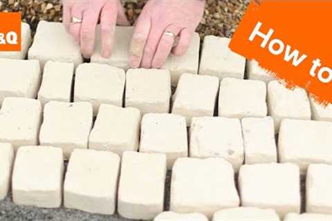 How to lay carpet stone paving