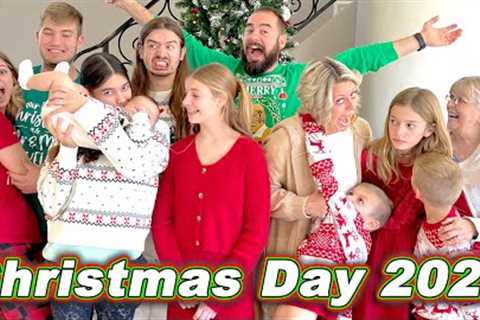 Christmas Morning 2022 Special! Opening Presents!