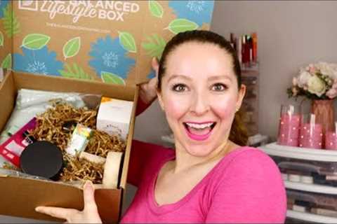 The Balanced Company Summer 2023 Lifestyle Box For Women Unboxing!