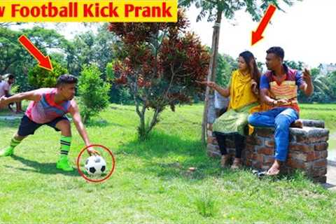 New Fake Football kick prank !! Football Scary Prank - Gone Wrong Reaction (Part 10)...