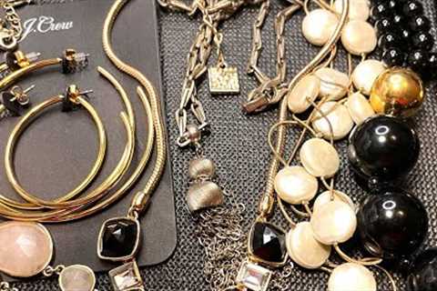 KRISTEN D. JUNE JEWELRY BOX SUBSCRIPTION UNBOXING - KRAMER, MONET, ANNE KLEIN &amp; MORE!!!