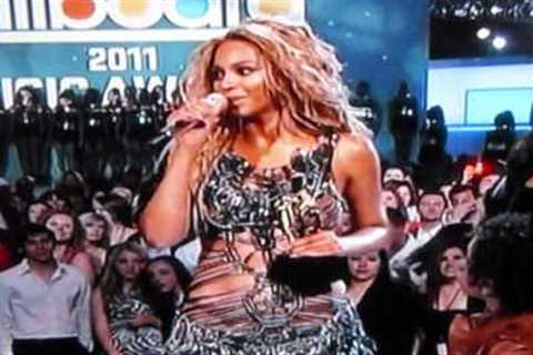 HIPHOSSIP: BEYONCE WINS 2011 BILLBOARD MILLENIUM AWARD