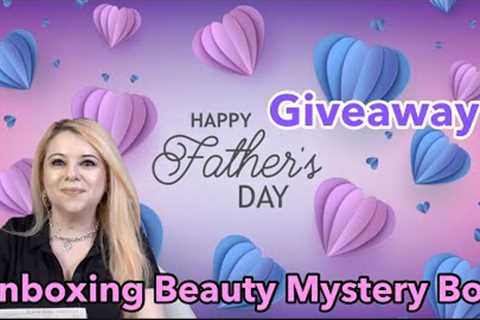 Unboxing Luxury Beauty Poshmark Mystery Beauty Box! And GIVEAWAY! FREE Makeup &amp; Skincare!!