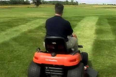 Lawn Striping Tips From Simplicity