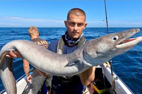 Deep Sea Wreck Fishing - Exploring Huge Shipwrecks way Offshore with a friend | The Fish Locker