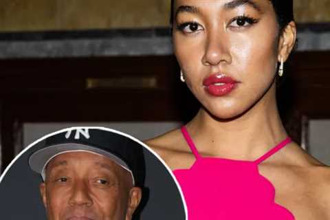 Aoki Lee Simmons Slams 'Misogynistic, Foul' Comments From 'Toxic' Men Amid Feud with Dad Russell