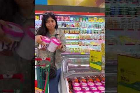 Aaj karte h grocery shopping#youtubeshorts #foodreview#yshorts #trendingshorts#trending #grocery#yum