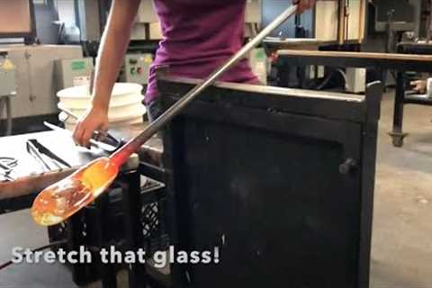Glassblowing a Freehand Simple Cup