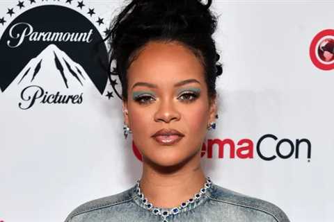 Rihanna Steps Down as Savage X Fenty CEO, Announces Replacement
