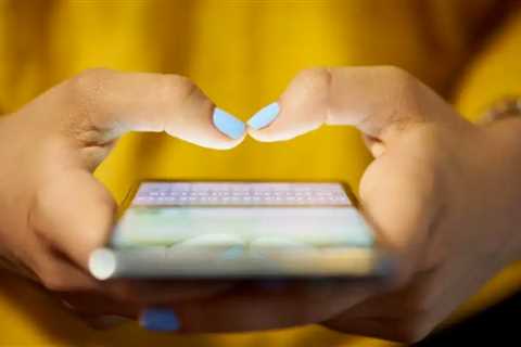 Improve Mental Health By Limitting Use Of Social Media
