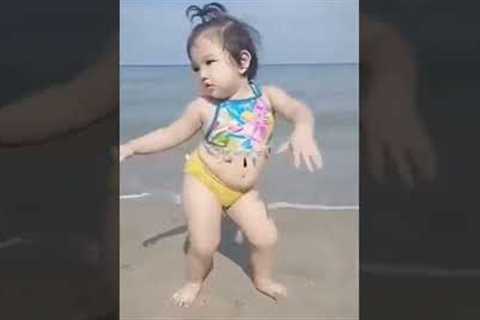 Cute baby funny video 😂😍#short #cutebaby #kids #shorts #youtube   #cute #funny #viral #yusrafatima